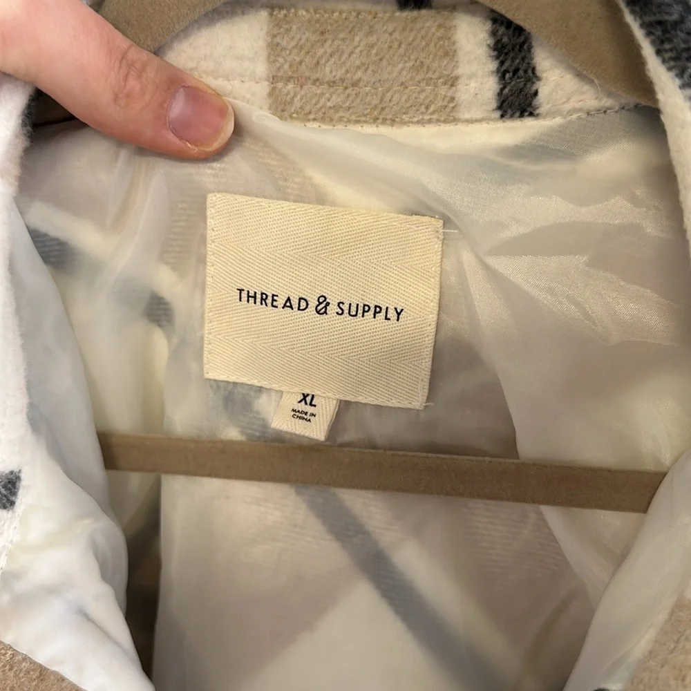 Thread Supply Shacket - Picture 4 of 8